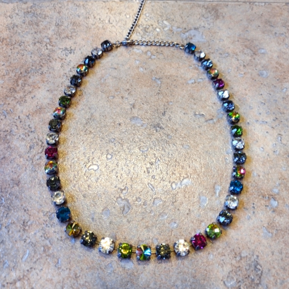 Handset rhinestone necklace NWOT